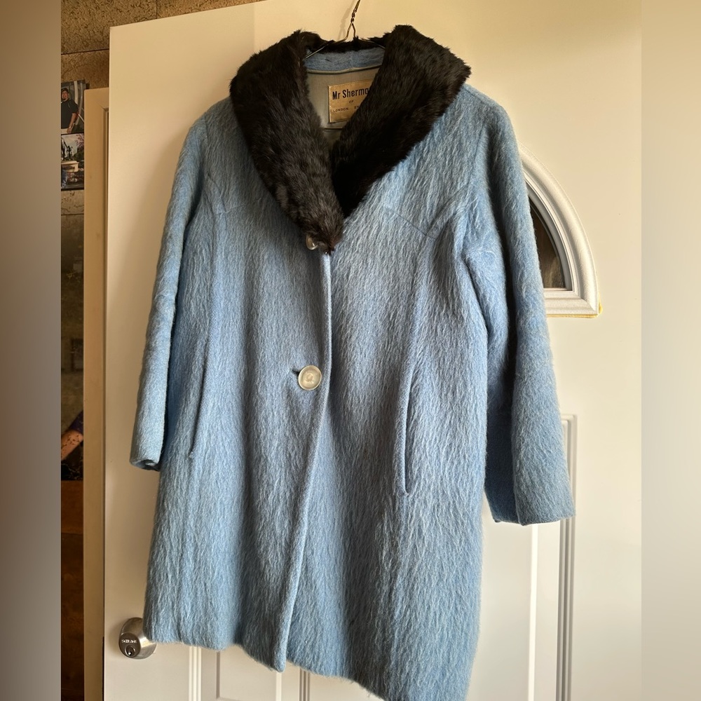 Vintage light blue fur texture pea coat with fur collar